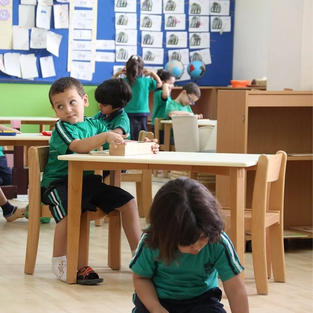 Chaise_Elégance_Bois_EDUMAG_Maroc (3).webp