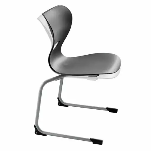 Chaise monocoque en polypropylène